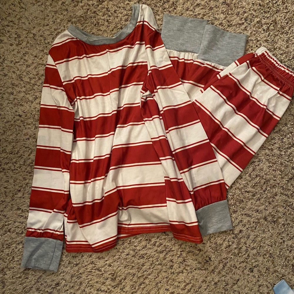 Womens Christmas pajama set.